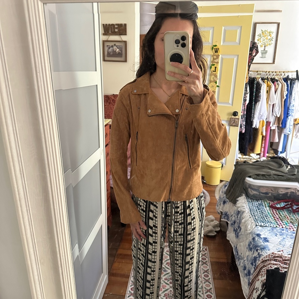 Women's Tan Suede Jacket